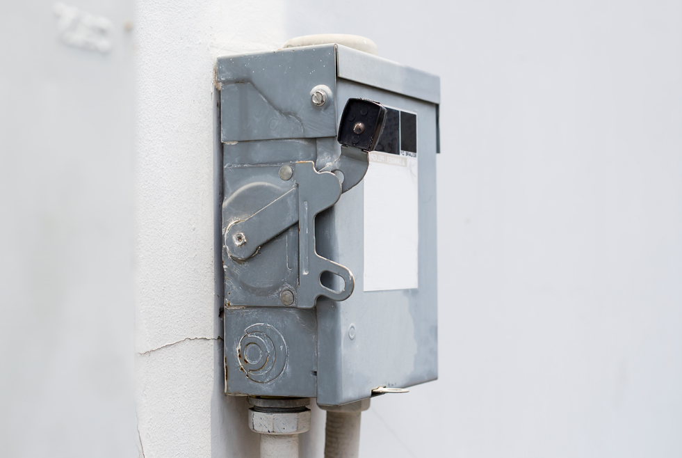 Transfer switch